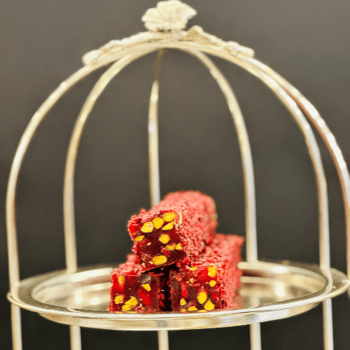 سلطان سراي، الحلقوم التركي، شوكولاتة فاخرة، عسل طبيعي، مكسرات طازجة، شاي فاخر، حلويات تركية، نكهات ش