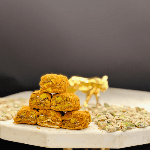 سلطان سراي، الحلقوم التركي، شوكولاتة فاخرة، عسل طبيعي، مكسرات طازجة، شاي فاخر، حلويات تركية، نكهات ش