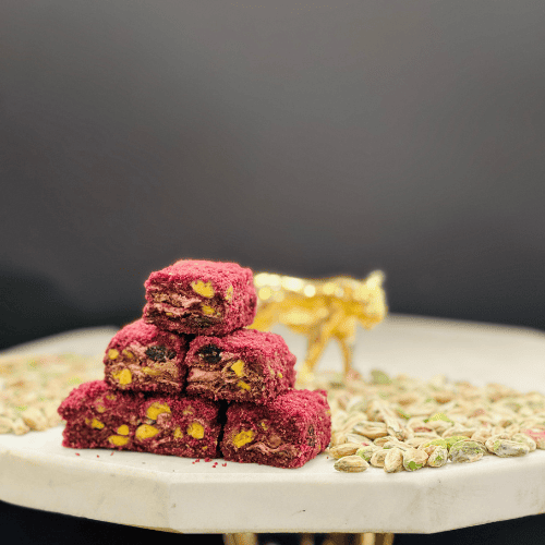 سلطان سراي، الحلقوم التركي، شوكولاتة فاخرة، عسل طبيعي، مكسرات طازجة، شاي فاخر، حلويات تركية، نكهات ش