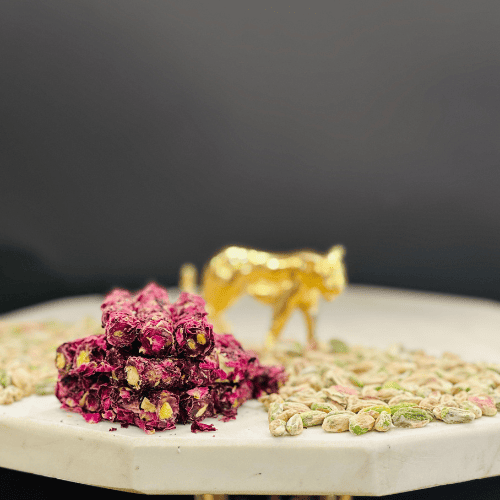 سلطان سراي، الحلقوم التركي، شوكولاتة فاخرة، عسل طبيعي، مكسرات طازجة، شاي فاخر، حلويات تركية، نكهات ش